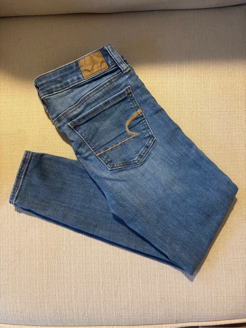 American Eagle Outfitters X- Short Blue Skinny Ankle Jeans